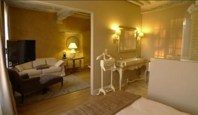 Les Demeures De Marie Bed & Breakfast Pace  Bilik gambar